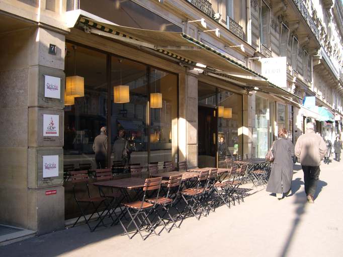  Bistro branché